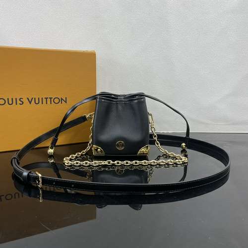 Picture of LV Lady Handbags _SKUfw149428842fw